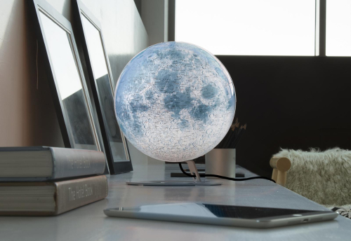 National Geographic "The Moon"